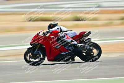 media/Sep-07-2025-TrackXperience (Sun) [[ee17e62fad]]/Level 3/Session 4 (Lower Chicane)/